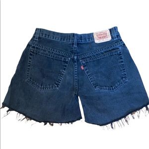 Black Denim 550’s Levis Shorts.